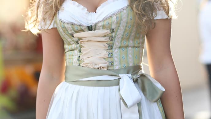 Dirndl grün