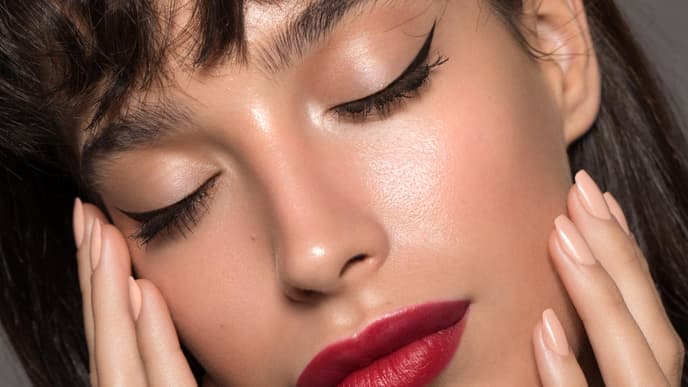 Schwarzer Eyeliner