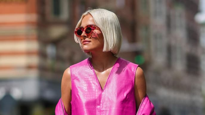 Frau mit blonden Haaren