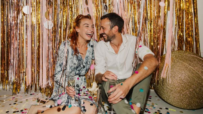 Paar feiert Silvester
