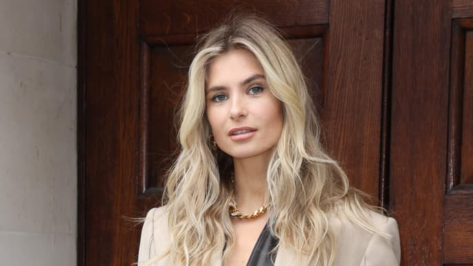 Xenia Adonts Frisur