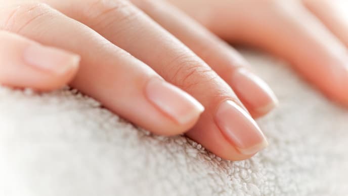 Fingernägel natürlich glänzend