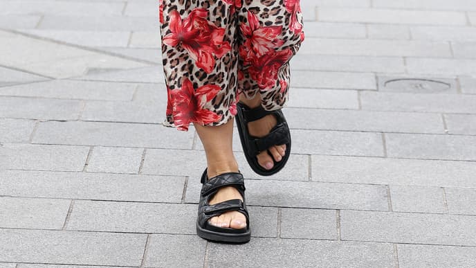 Schwarze Sandalen