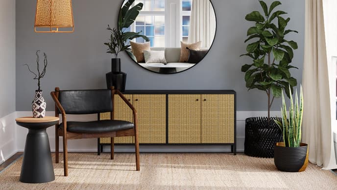 Wohnzimmer mit Holz und Schränken und Tisch