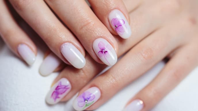 Florale Nägel
