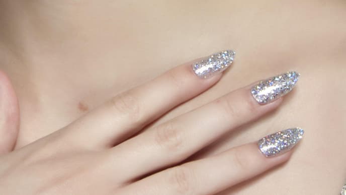 Silver Sparkle Nails