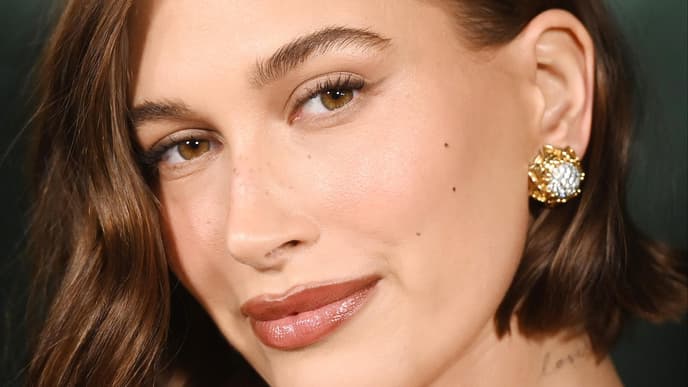 Hailey Bieber Make-up