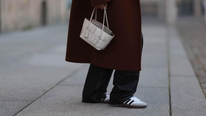 Look mit Adidas Samba