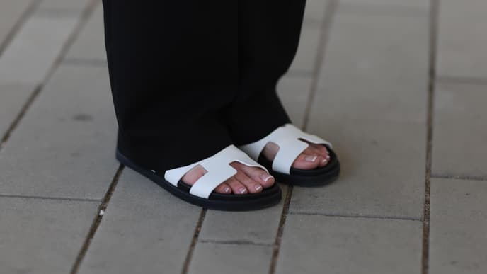 Füße in Sandalen