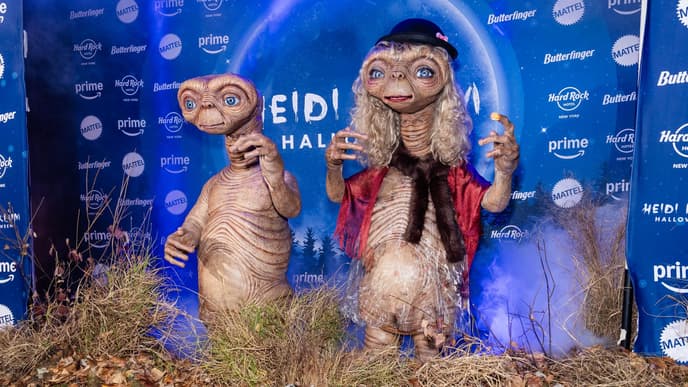Heidi Klum und Tom Kaulitz als E.T.