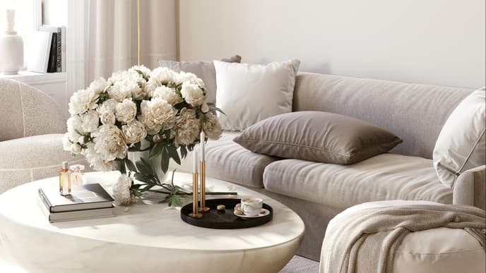 Stilvolles Wohnzimmer in Beige