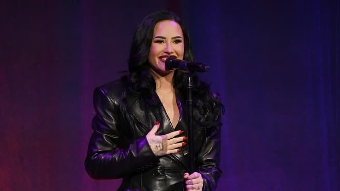 Demi Lovatos Hochzeitsmaniküre begeistert zukünftige Bräute
