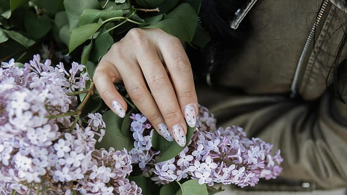 Pailletten Nageltrend