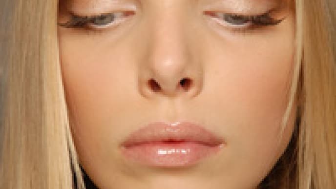 Crashkurs Glitzer Make-up schminken
