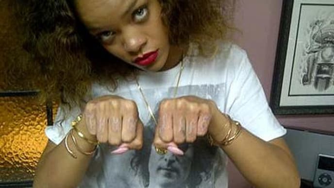 twitter-rihanna-480px-1403607.jpg