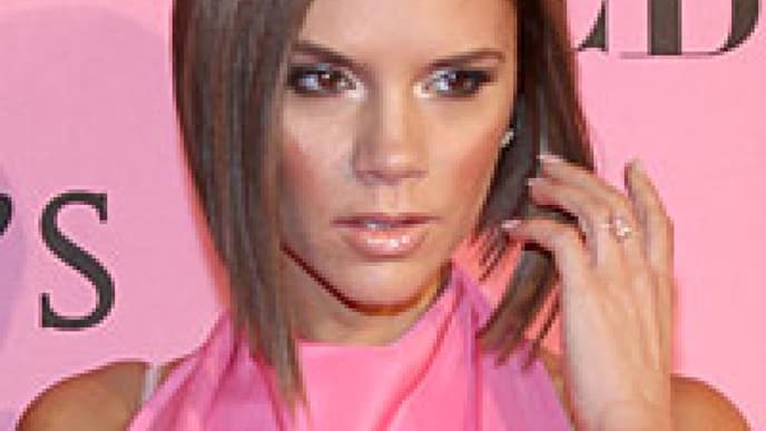 victoria-beckham-muse-von-marc-jacobs-200x300-16633.jpg