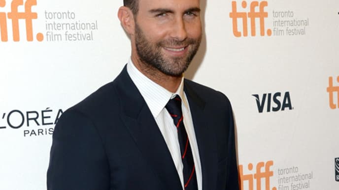 adam-levine-sexiest-man-1886858.jpg