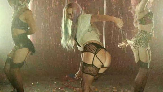 kesha-dirty-love-po-480x360-1902927.jpg