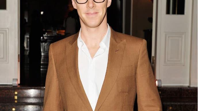 benedict-cumberbatch-mit-brille-1944558.jpg