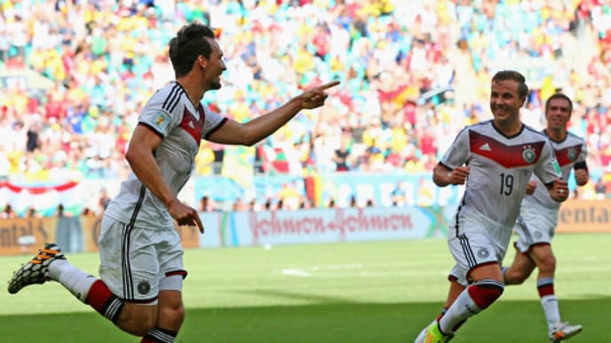 mats-hummels-freut-sich-1962722.png