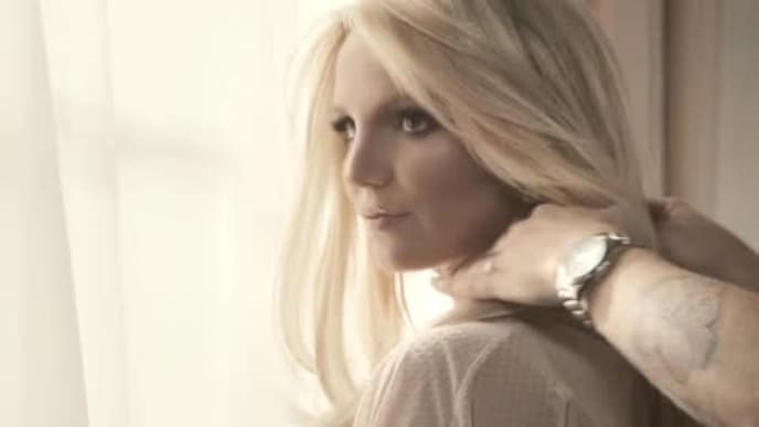 britney-spears-dessous-480x270-1974097.jpg