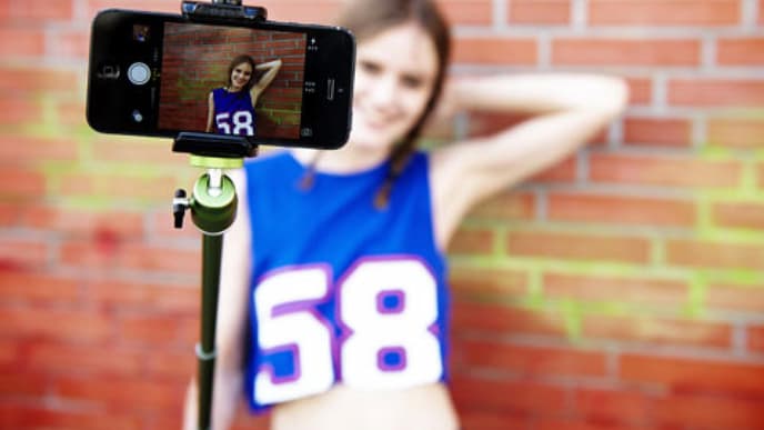 selfie-stange-480x360-1996002.jpg