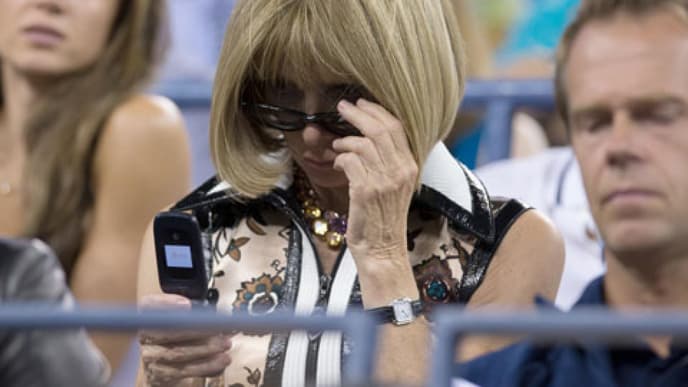 klapphandy-anna-wintour-2006654.jpg
