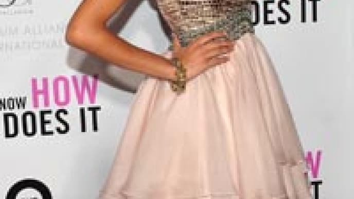 rebecca-mir-im-interview-200x400-1276325.jpg