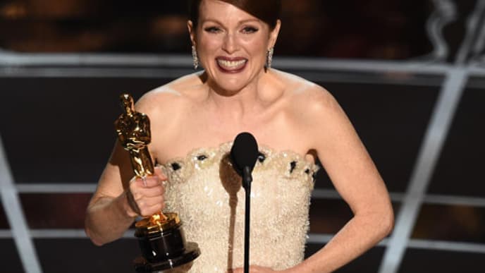julianne-moore-480x360-1975544.jpg