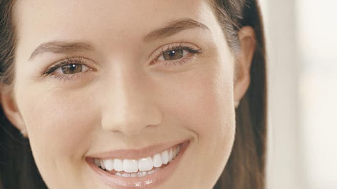 span-zaehne-zeigen-bleaching-fuer-mehr-weiss-span-520x390-979.jpg