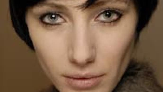traumhaare-fuer-traumfrauen-200x299-8829.jpg