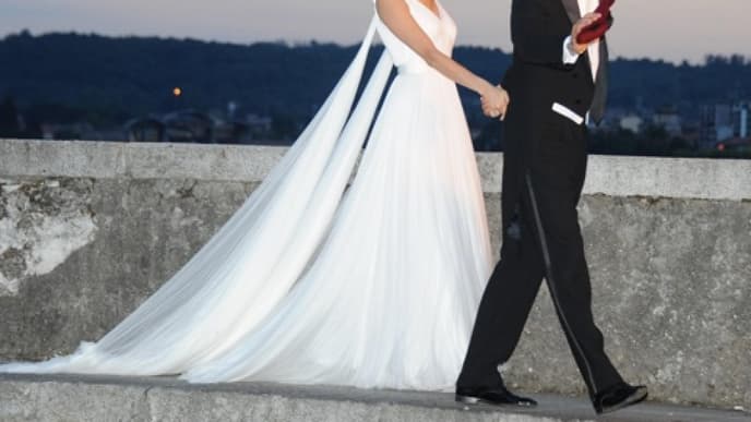 beatrice-borromeos-brautkleid-2072047.jpg