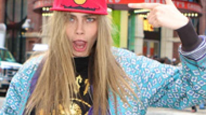 Cara Delevingne und ihre Grimassen