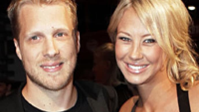 oliver-pocher-und-sandy-meyer-woelden-haben-eine-tochter-200x300-627989.jpg