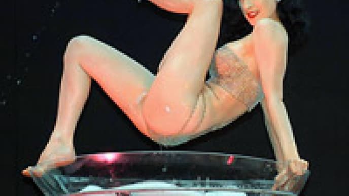 Burlesque mit Dita von Teese