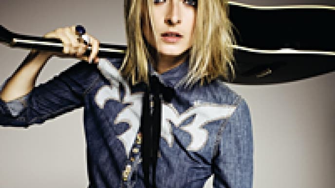 Eva Padberg im Jeans-Look