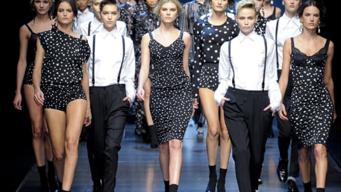 bei-dolce-gabbana-wird-fashion-2011-geschlechteruebergreifend-verstanden-we-like-520x390-1255096.jpg
