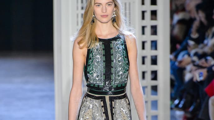 altuzarra-1155-aw17-pw_geschnitten_gorunway