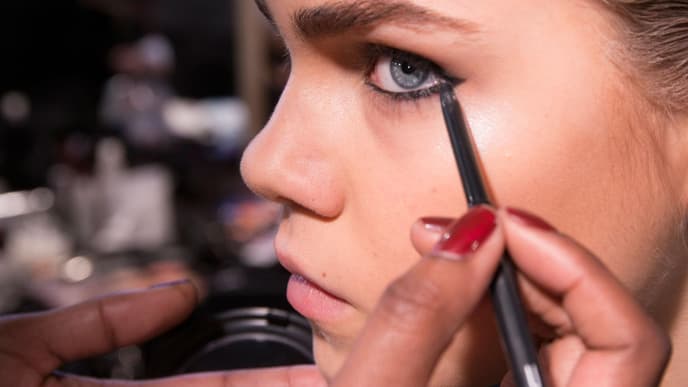 Schminkschule: Augen Make-up