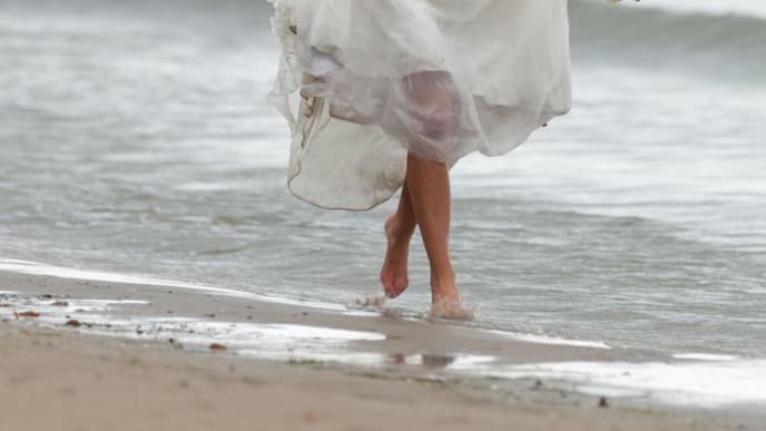 Hochzeitskleid zerstören