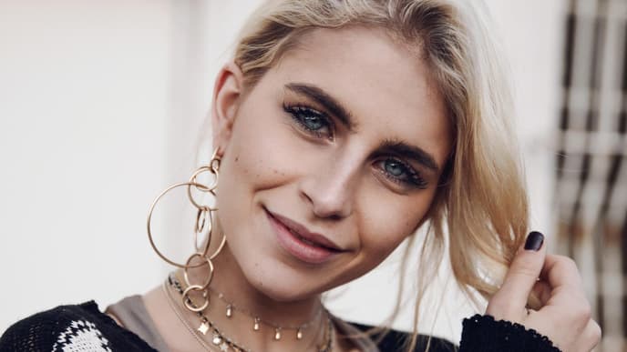 Caro Daur