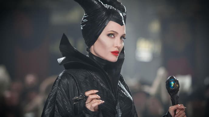 Angelina-Jolie-Malefincent