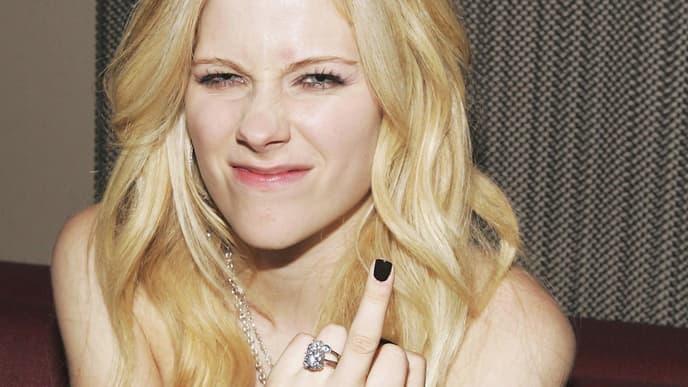 Avril Lavigne STinkefinger