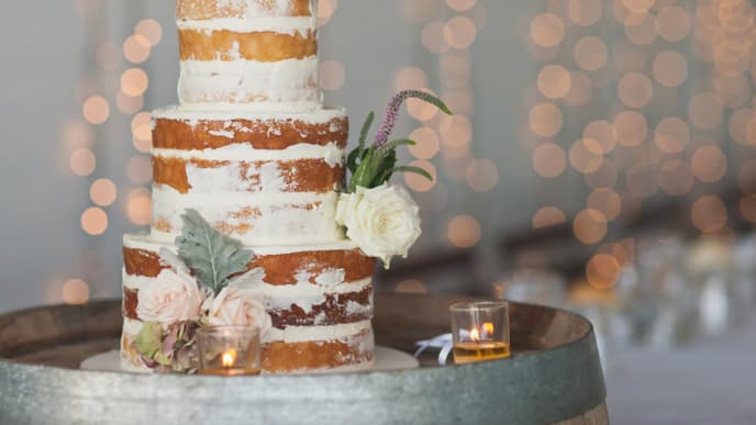 Naked Cakes