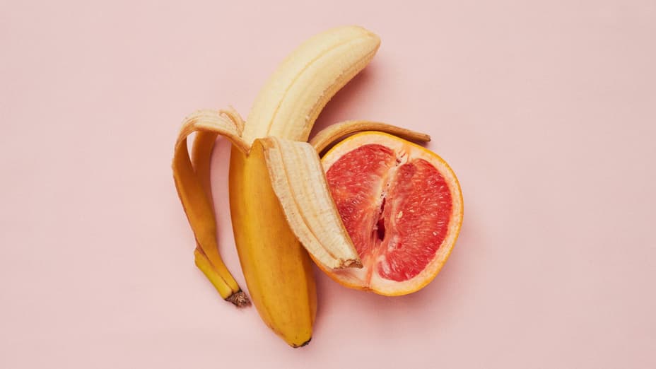 Ein Bild von einer Banane und einer Grapefruit