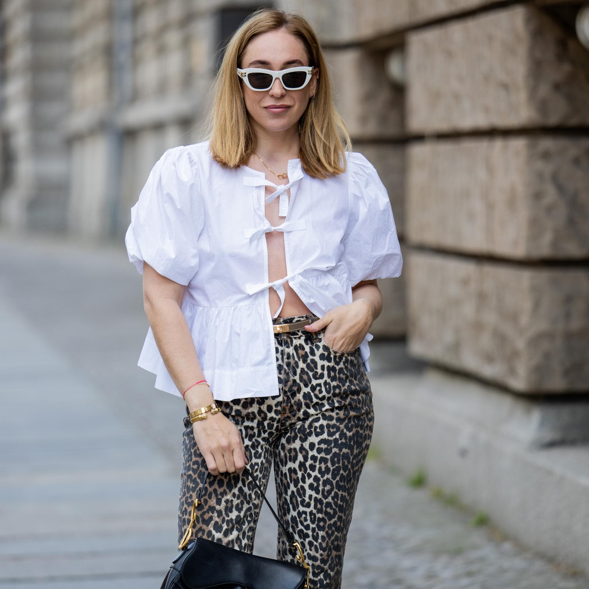 Bluse mit Schleifendetails