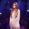 Heidi Klum schaut ernst