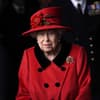 Queen Elizabeth II trauriger Blick 