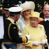 Queen Elizabeth II: Wie reagiert sie auf Lilis Geburt?