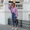 Strickpullover mit Jeans 